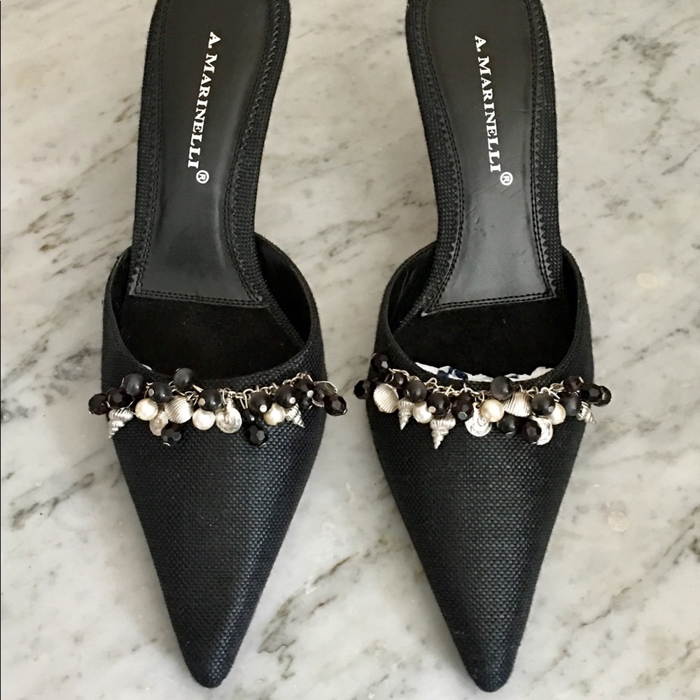 Super Cute Shell/Bead Accent Shoes! 🐚